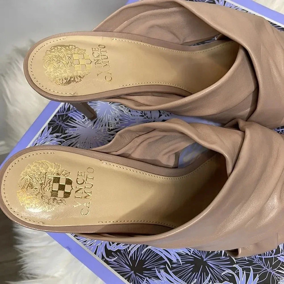 Vince Camuto Caramel Sandals - Picture 6 of 11